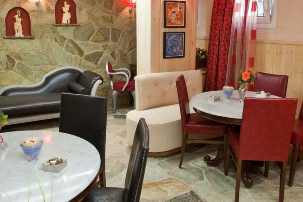 Thymis Home - Adults Only 17/33