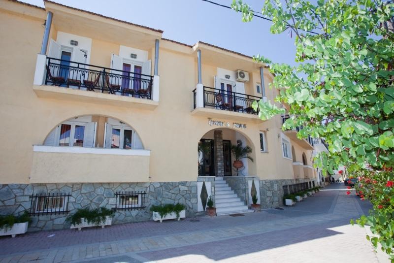 Thymis Home - Adults Only 23/33