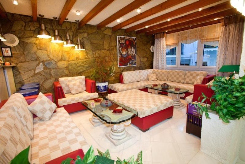 Thymis Home - Adults Only 24/33