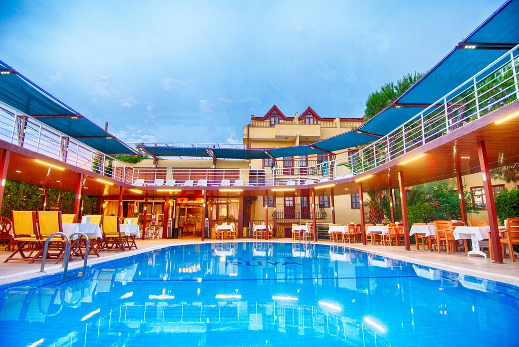 Ruya Hotel 13/19