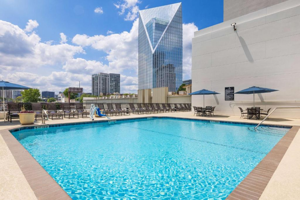 Embassy Suites Atlanta Buckhead 30/56