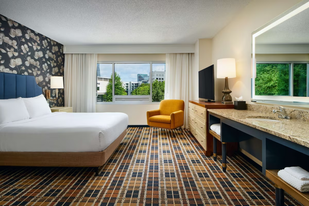 Embassy Suites Atlanta Buckhead 9/56