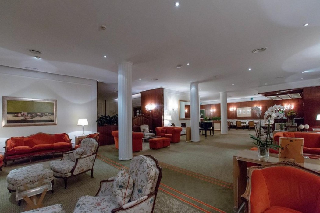 Hotel De La Ville 4/40