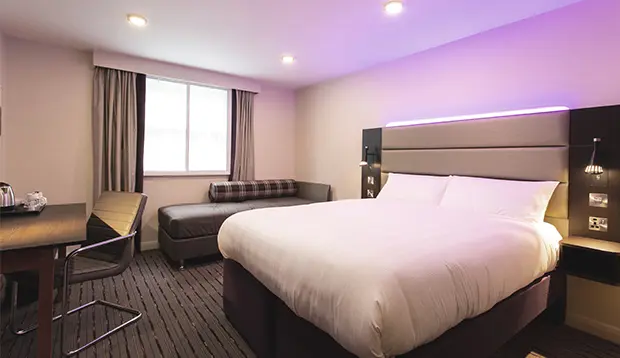 Premier Inn London Hanger Lane 11/34