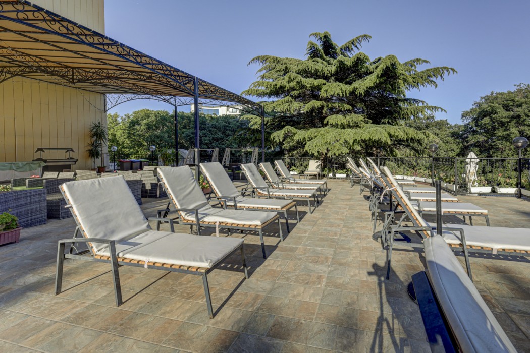 Hotel Shipka 25/58