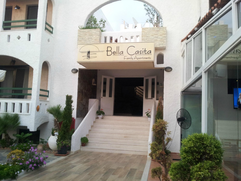 Bella Casita Family Apts