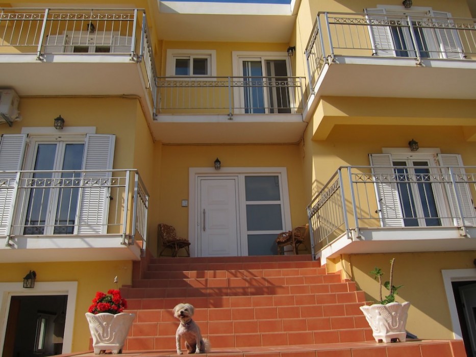 Baladinos Apartments 45/100