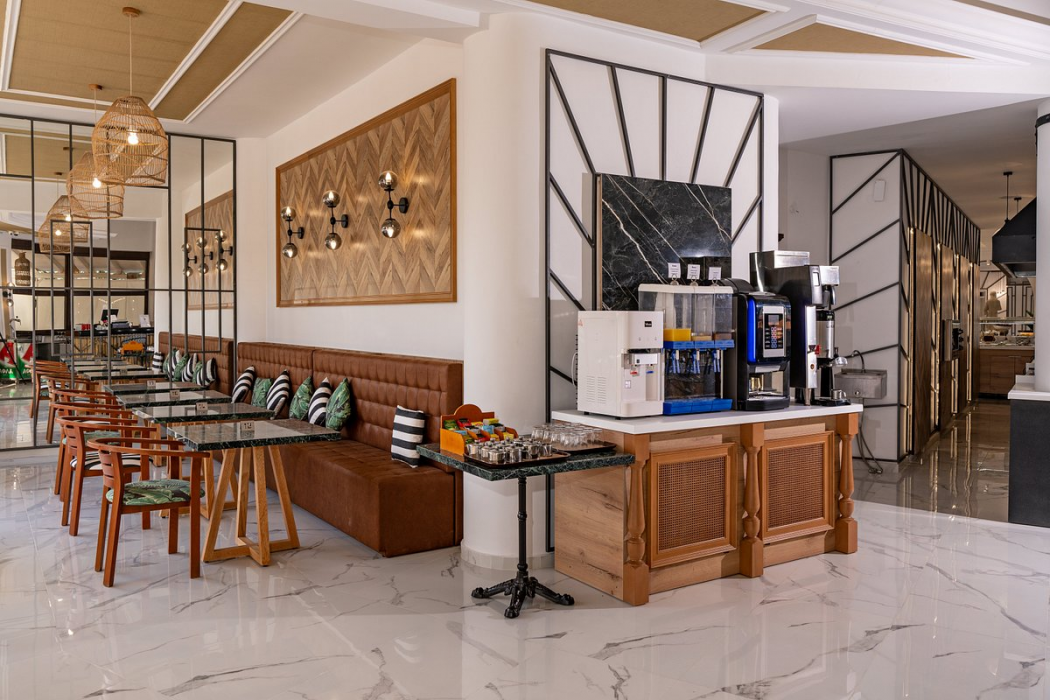 Delfina Boutique (ex Delfina Art) 47/86