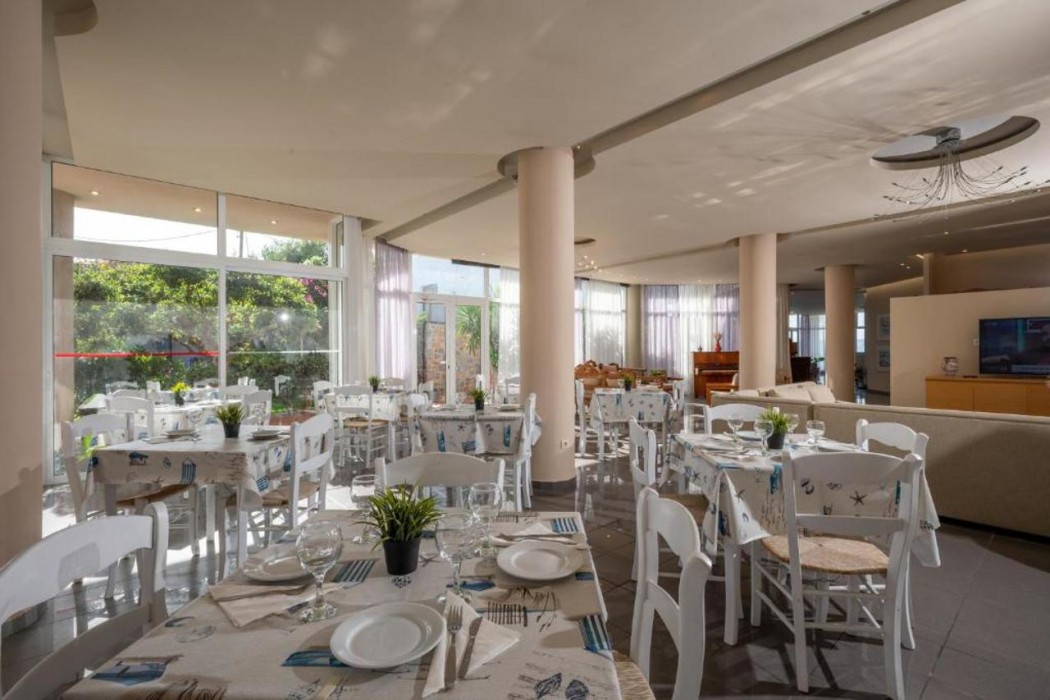 Creteco Hotel & Suites 39/72