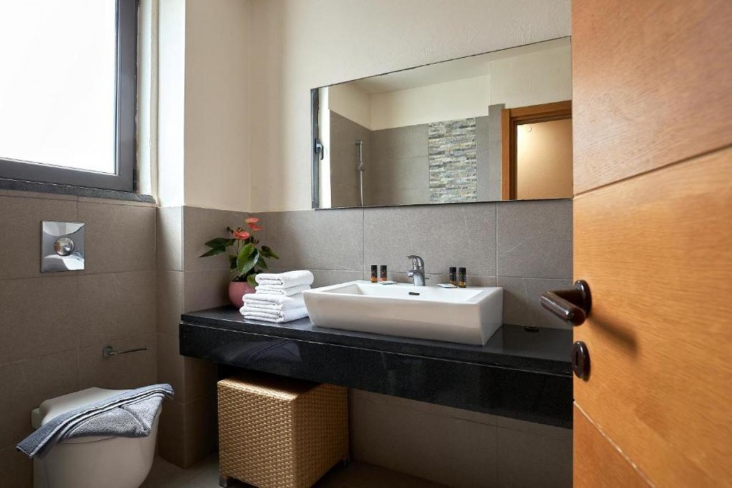 Creteco Hotel & Suites 26/72