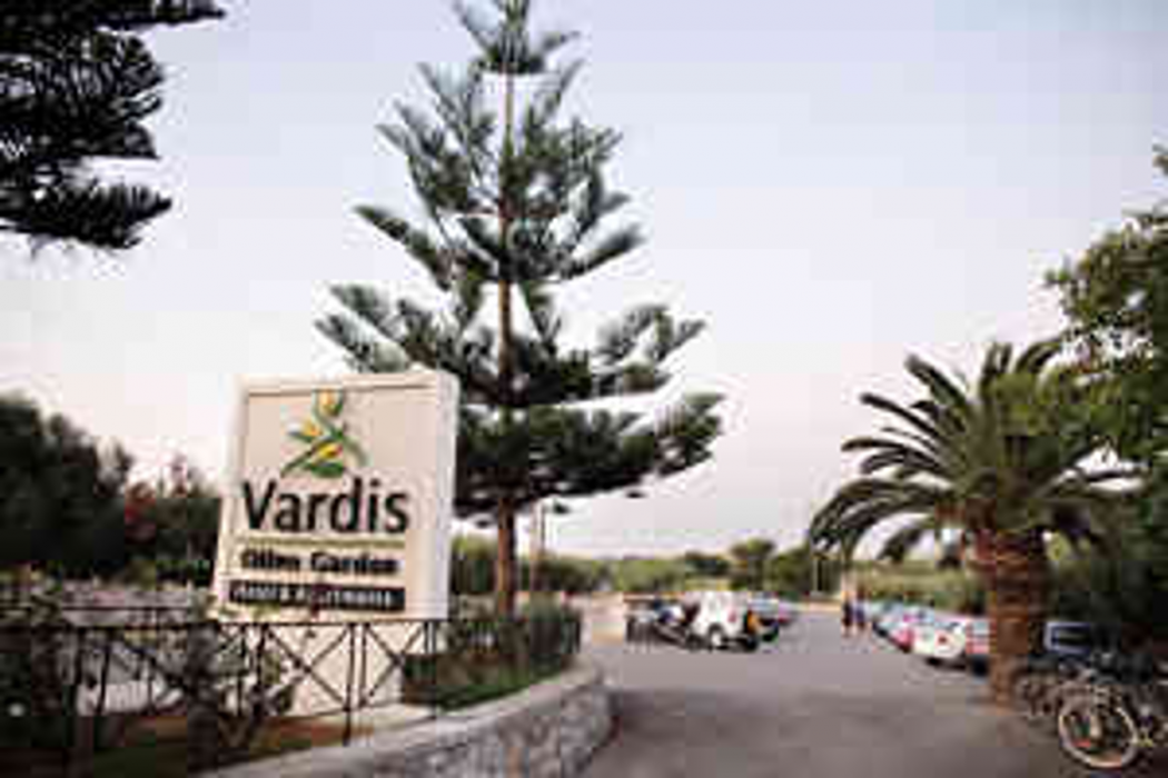 Vardis Olive Garden 5/38