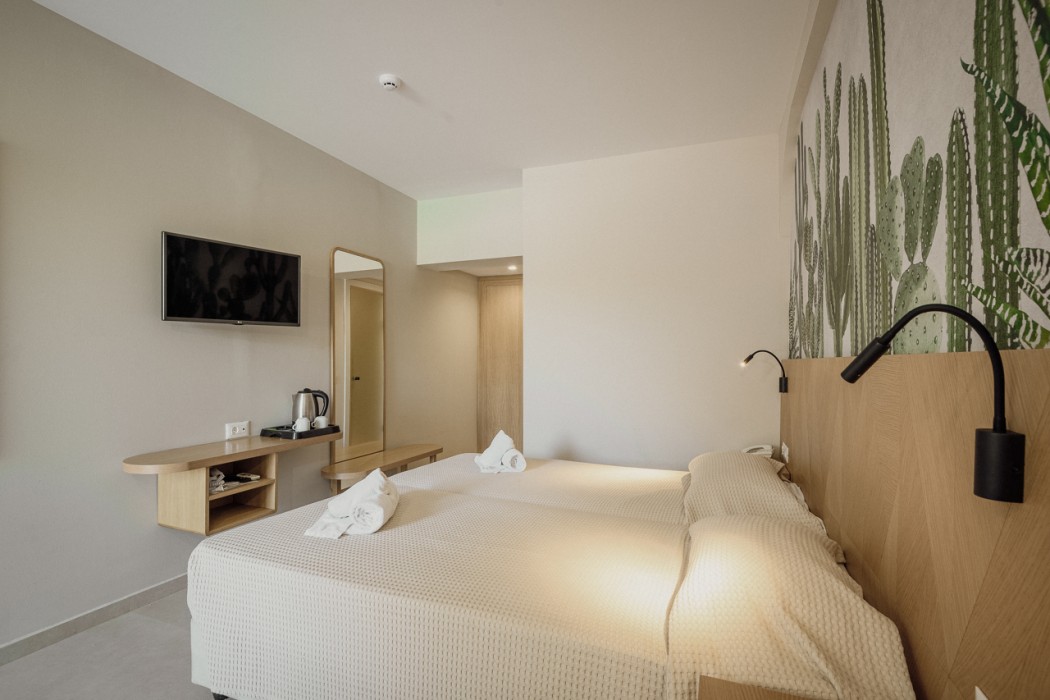 Malia Bay Beach Hotel And Bungalows 19/71