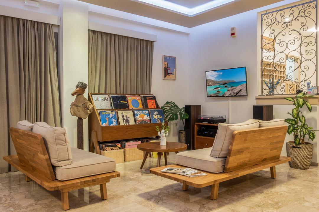 Aris Hotel Paleochora 10/42