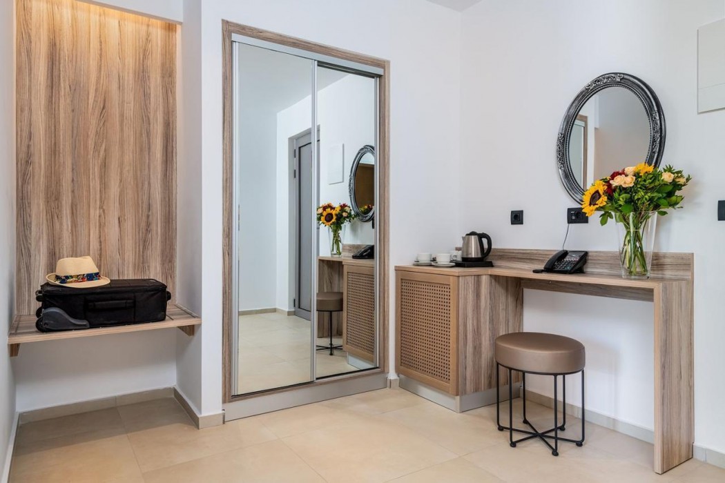 Oneiro Boutique Hotel 12/37