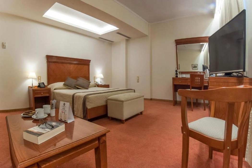 Ilissos Hotel 8/26