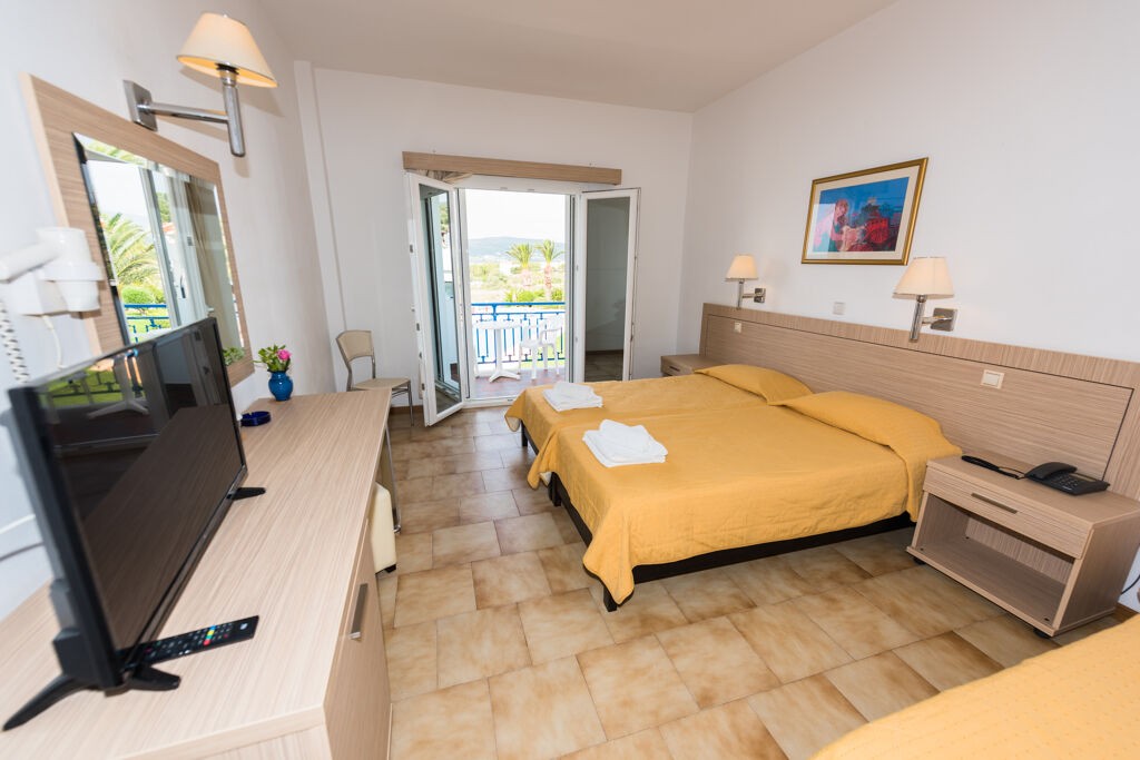 Saint Nicholas Hotel Samos 8/29