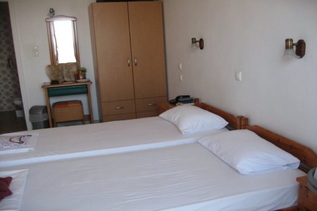 Venetia Hotel 6/12