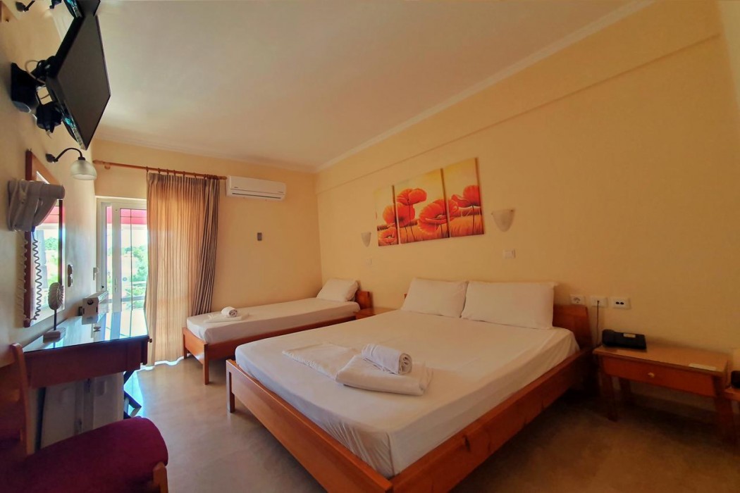 Brati Beach Hotel 11/56