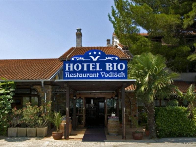 Bio Hotel 25/53