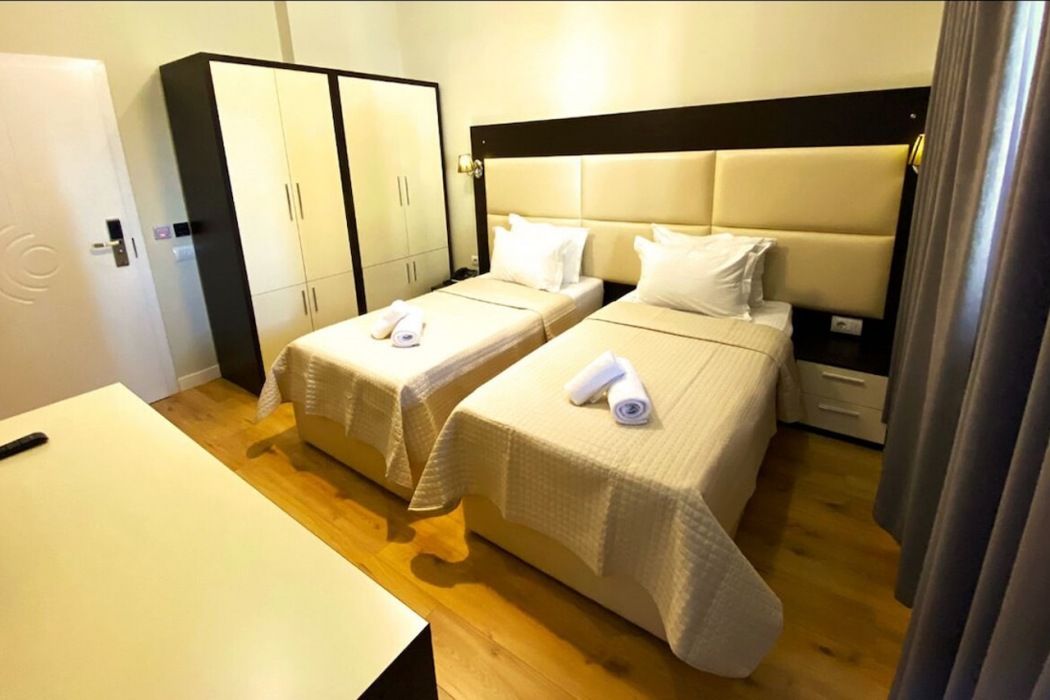 Room at Vila E Arte, TIRANA