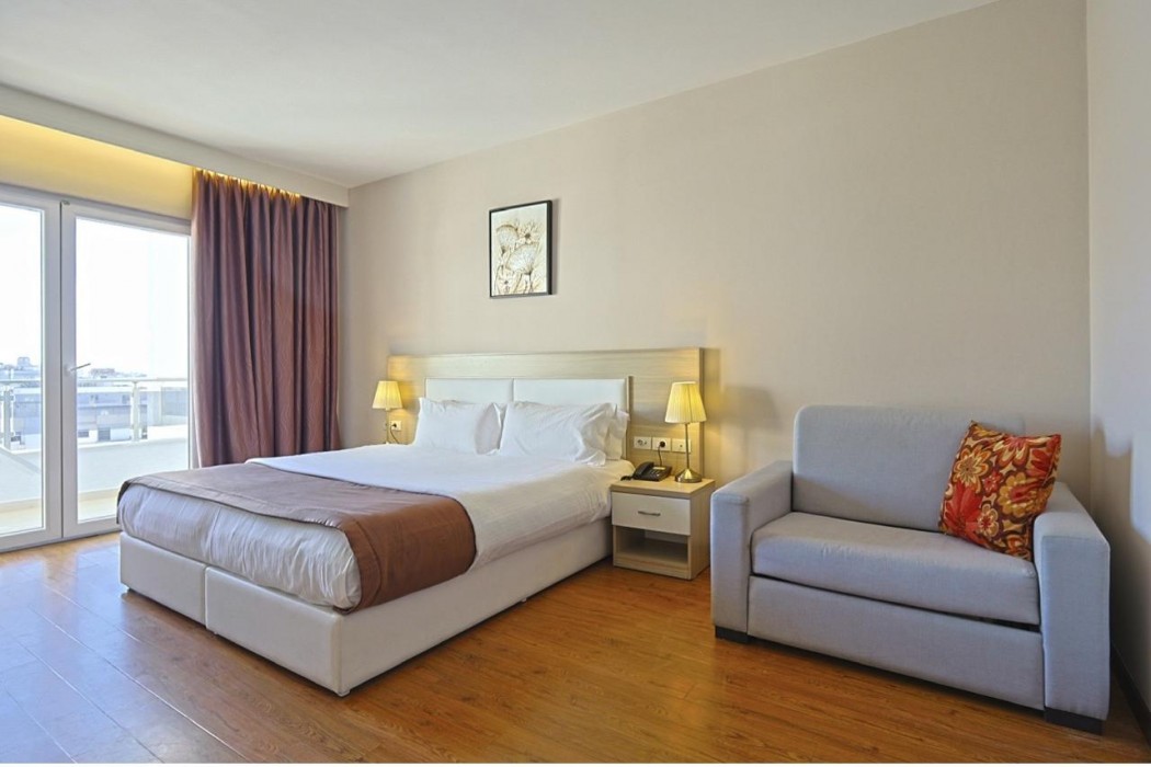 Bleart Hotel 26/92