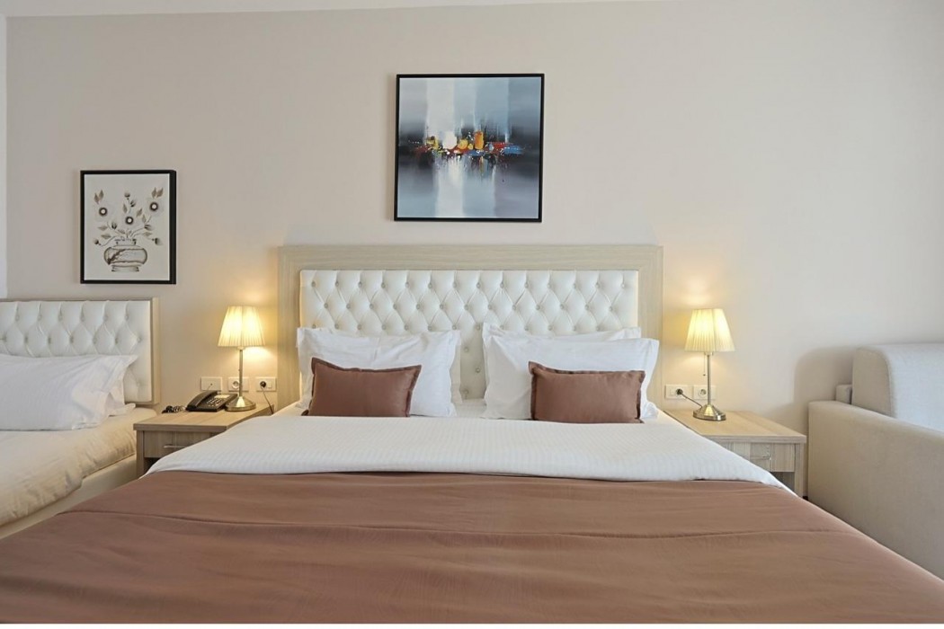Bleart Hotel 23/92