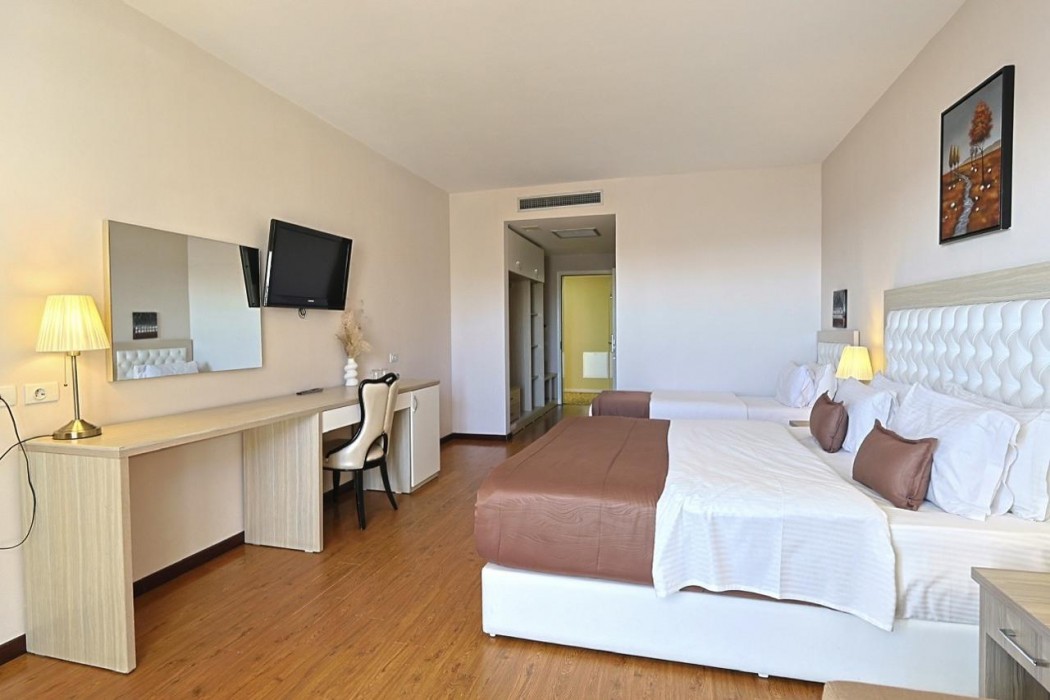 Bleart Hotel 28/92
