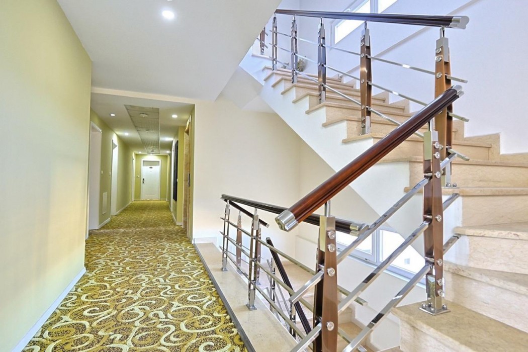 Bleart Hotel 48/92