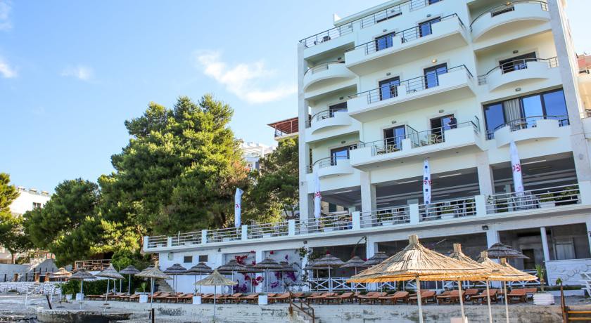 JAROAL HOTEL in SARANDE