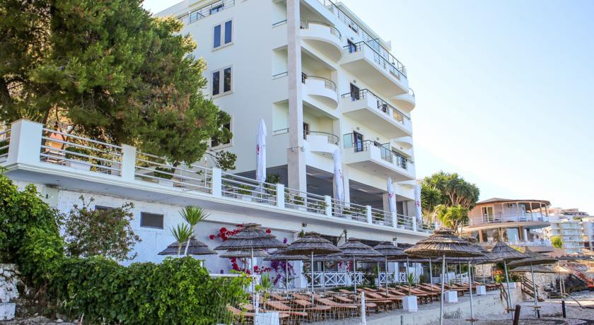 JAROAL HOTEL in SARANDE