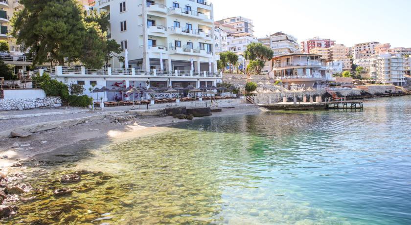 JAROAL HOTEL 32/64