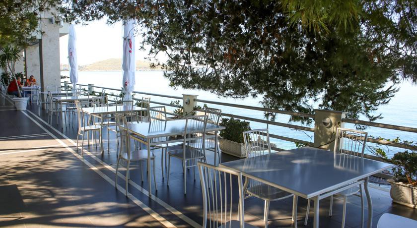 JAROAL HOTEL 31/64