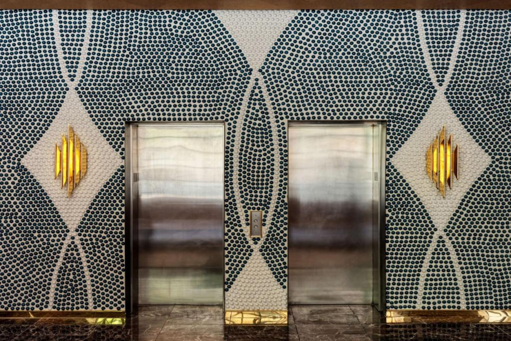 The Manner, The Unbound Collection by Hyatt 16/66