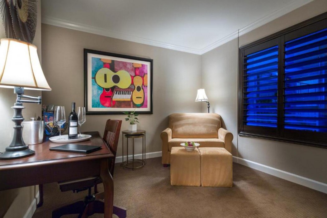 Cupertino Hotel 17/54