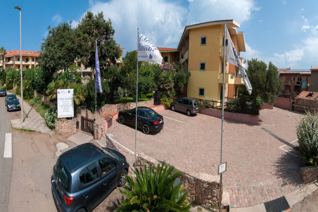 Residence I Mirti Bianchi 1/60
