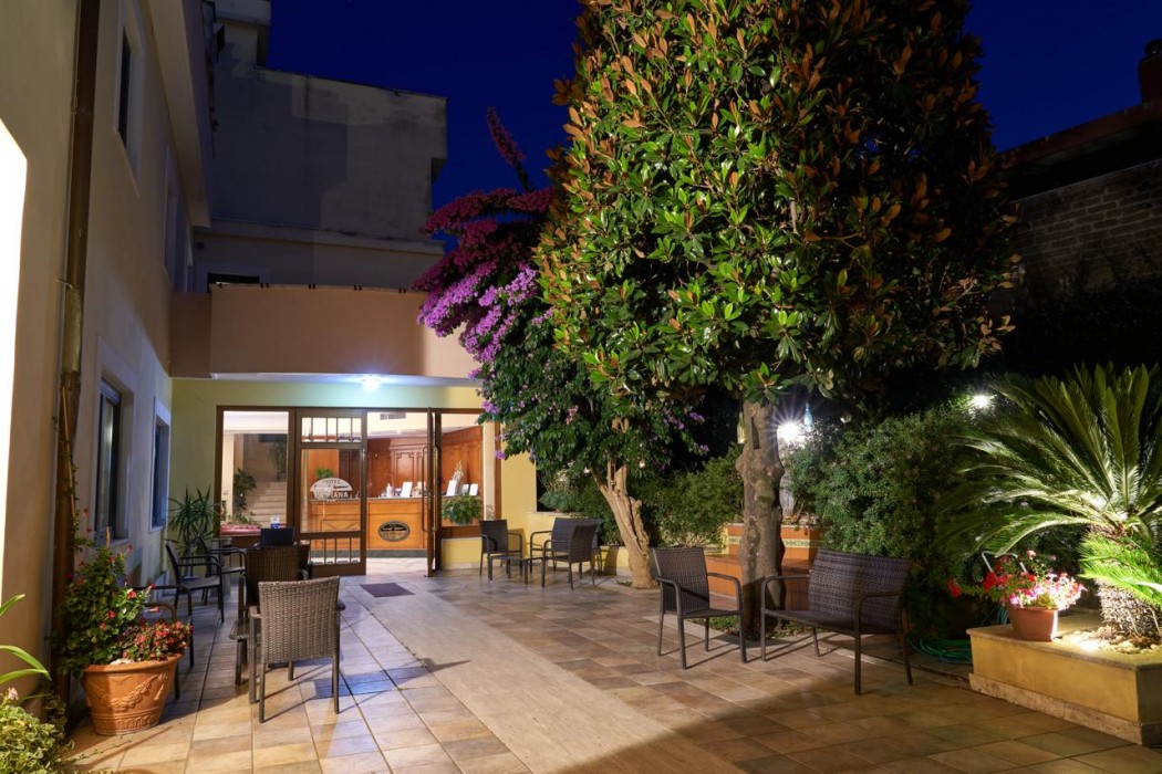 Hotel Ristorante La Piana in AMOROSI