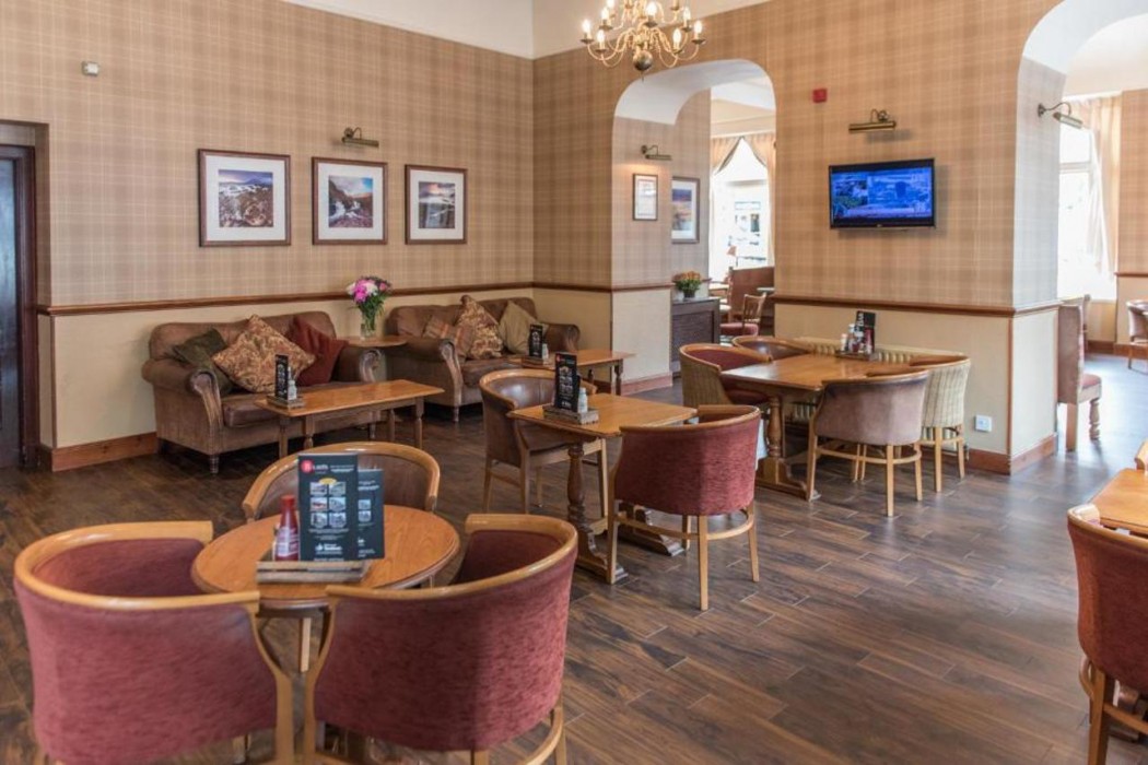 Royal Hotel Oban 7/50