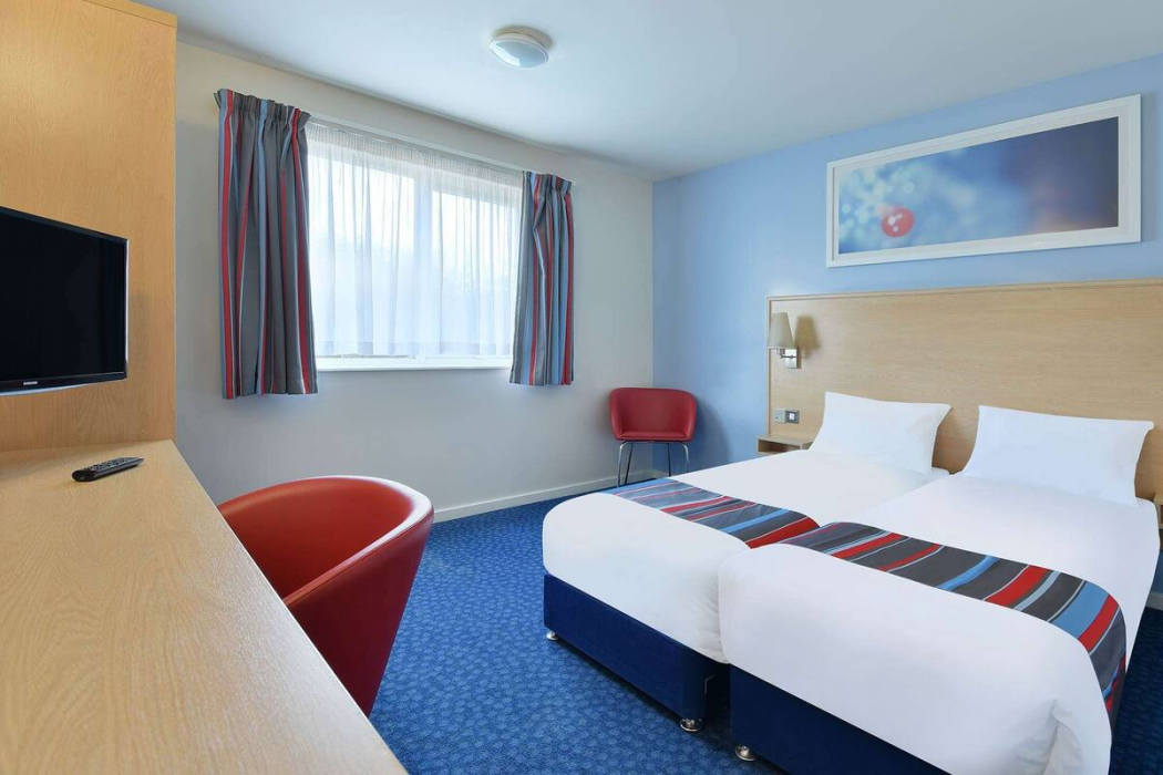 Travelodge Plymouth Hotel 12/32