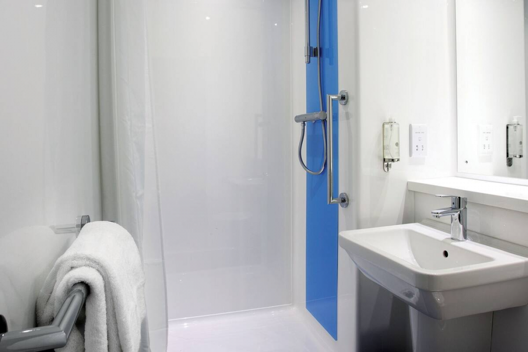 Travelodge Plymouth Hotel 8/32