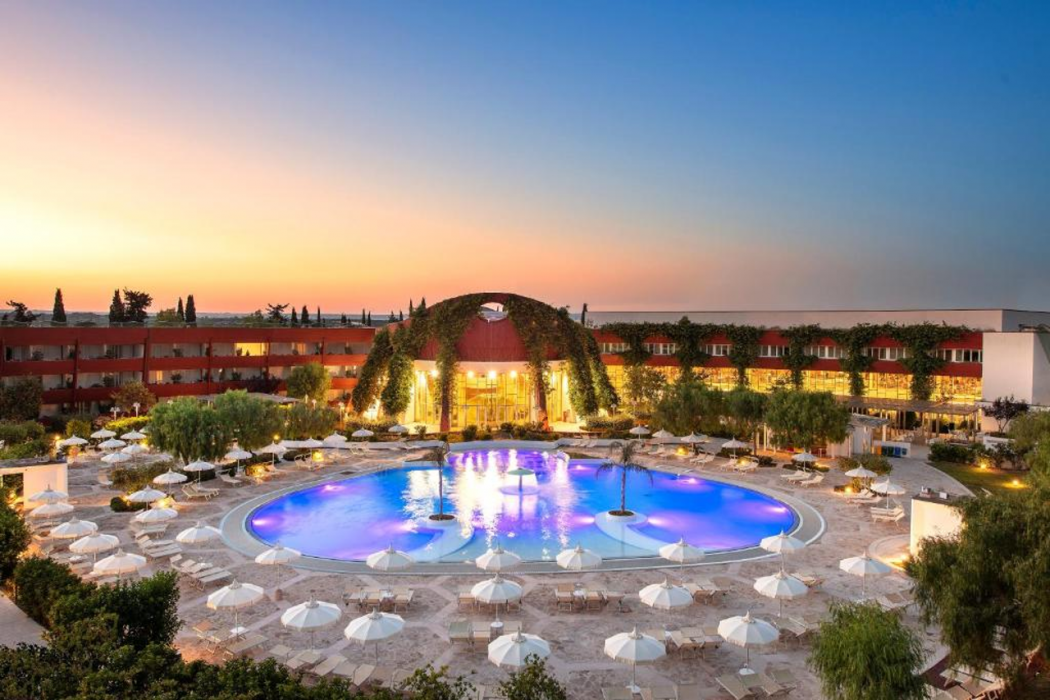 Calane Resort in CASTELLANETA