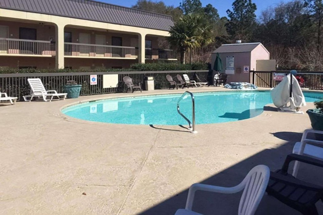 Econo Lodge Cordele 16/20