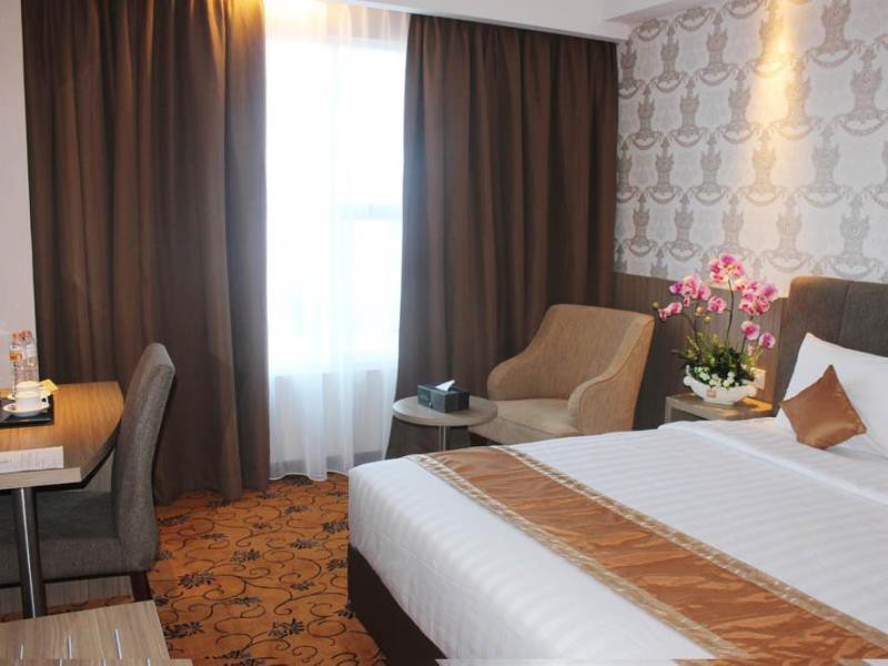 HOTEL REMCY PANAKKUKANG MAKASSAR 15/58