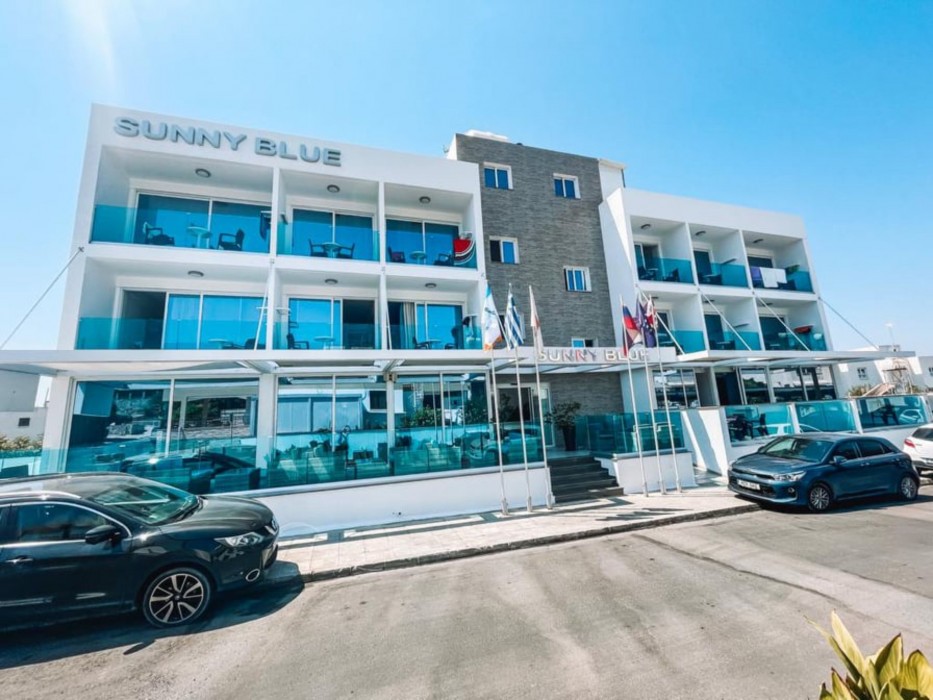 Sunny Blue Hotel photo1