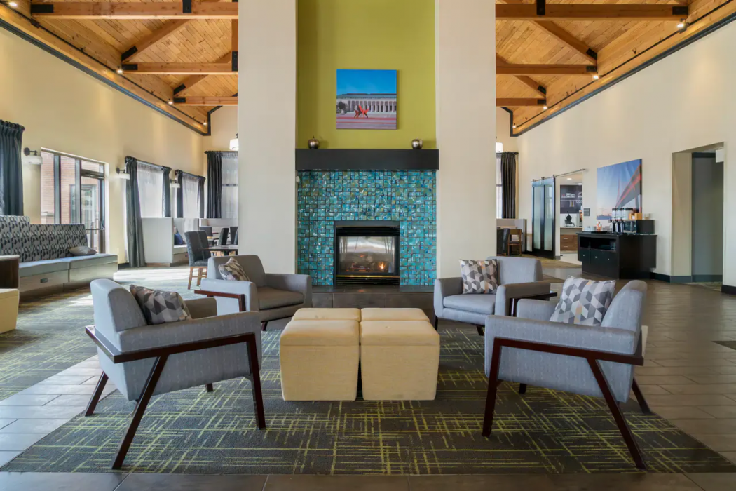 Comfort Inn & Suites Toledo North 3/30