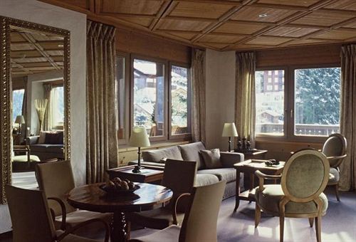 HOTEL CAPRICE 8/55