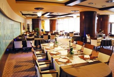 PERLA CASINO AND HOTEL 14/23