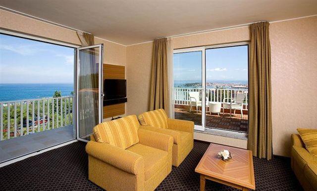 SAN SIMON HOTEL RESORT 4/5