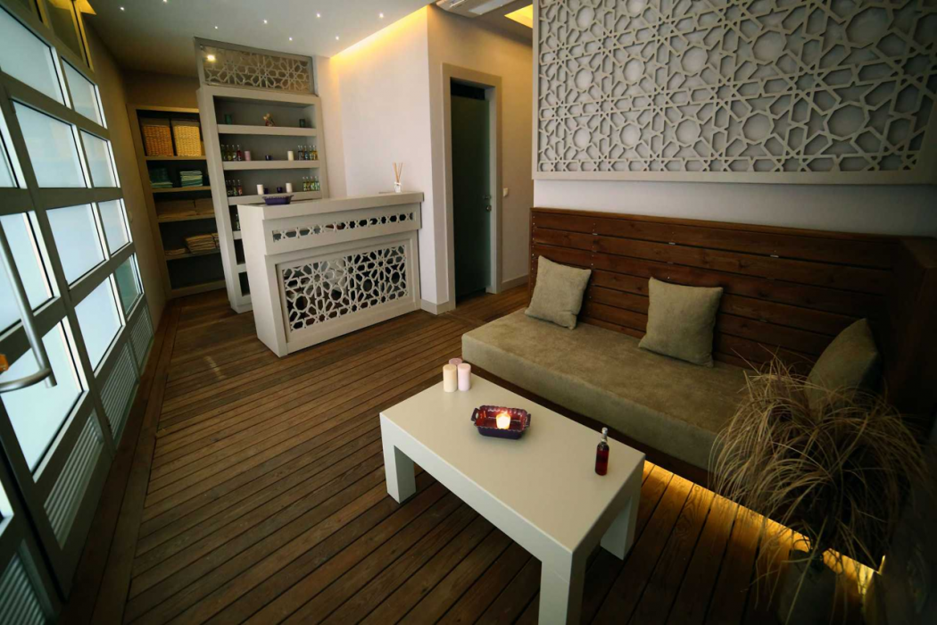 Costa Farilya Special Class Hotel 35/71