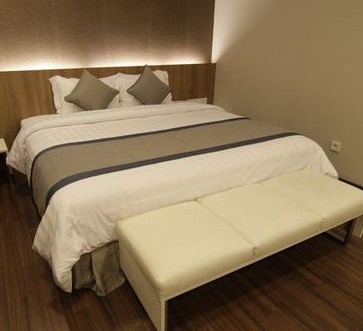 Hotel 61 6/20