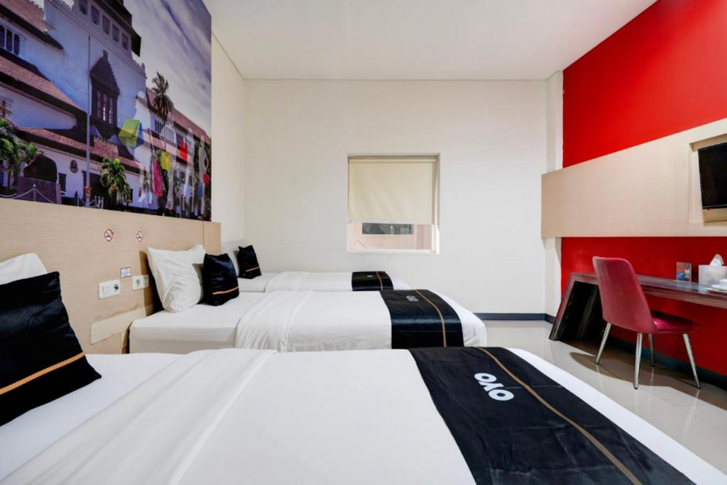 Townhouse Oak Cihampelas Near Ciwalk Formerly Promenade Hotel 25/72